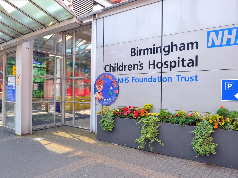 Entrance-of-Birmingham-Childrens-Hospital